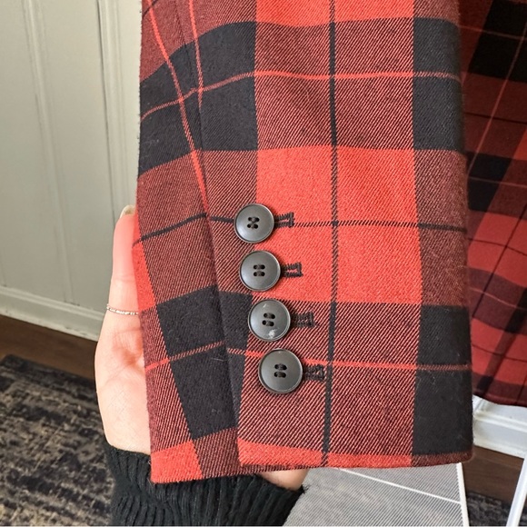 Plaid Double Breasted Blazer - Picture 9 of 13